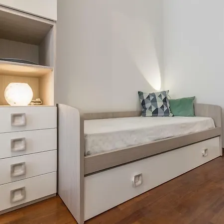 Rossini Apartment